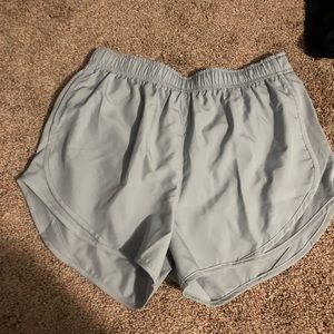 grey nike running shorts